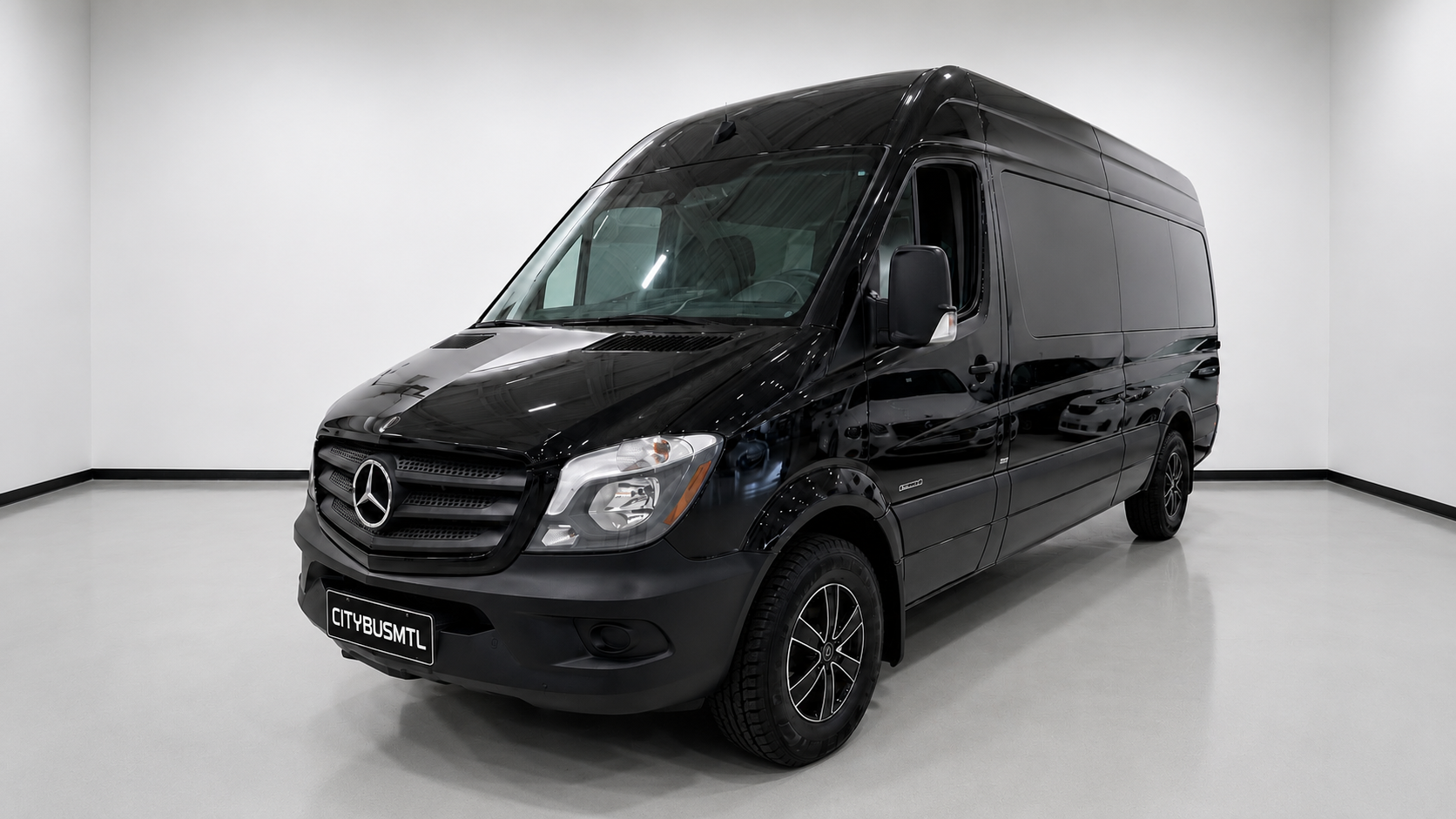 Mercedes Sprinter exterior